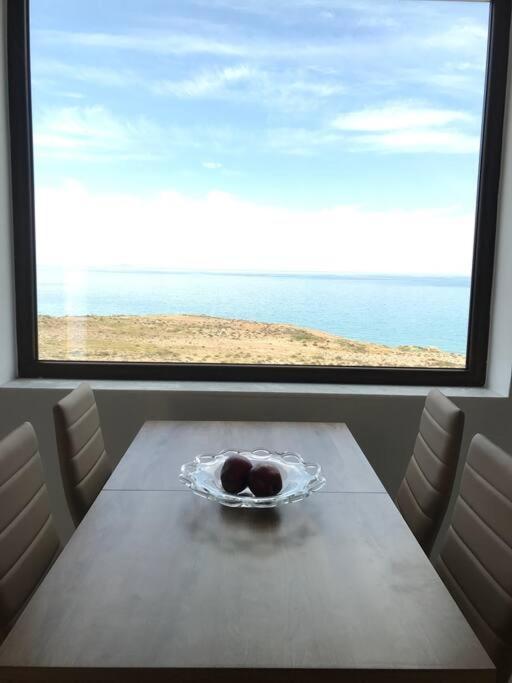 Karpadise Apartment *